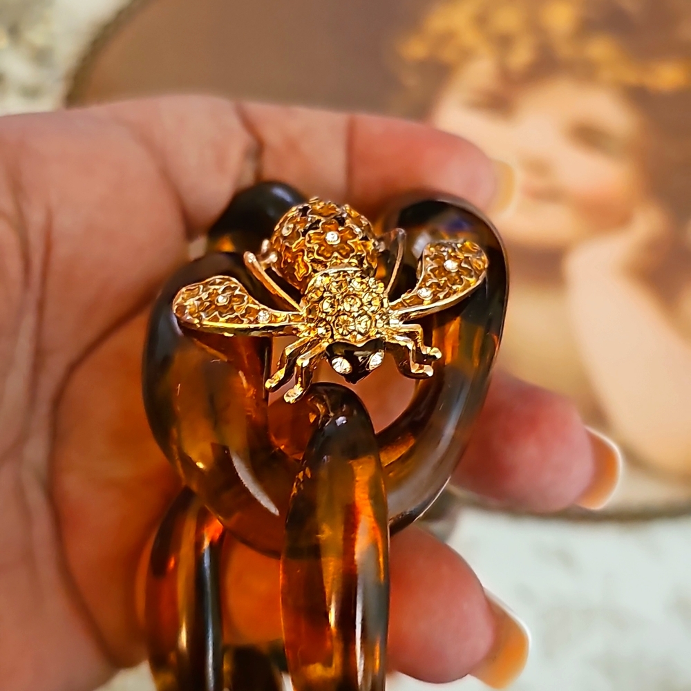 ***Statement Tortoise Shell Necklace - image 7